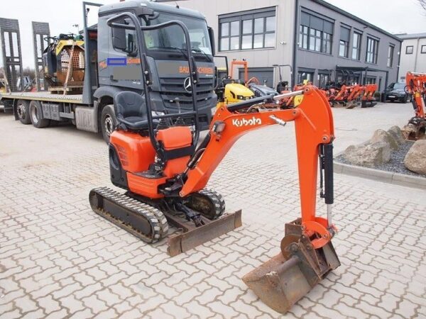 KUBOTA U10-3 + 3 GODETS – Image 5