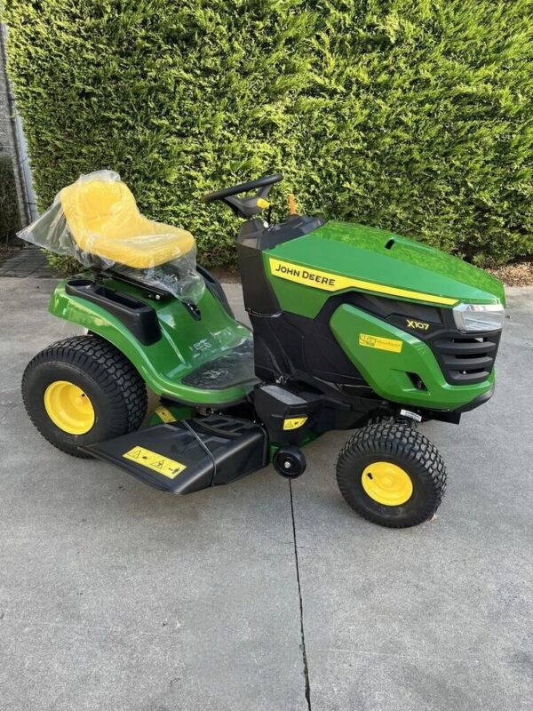 Tracteur tondeuse John Deere X107 neuf – Image 4
