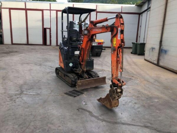 HITACHI ZX17U-2 YLR – Image 6