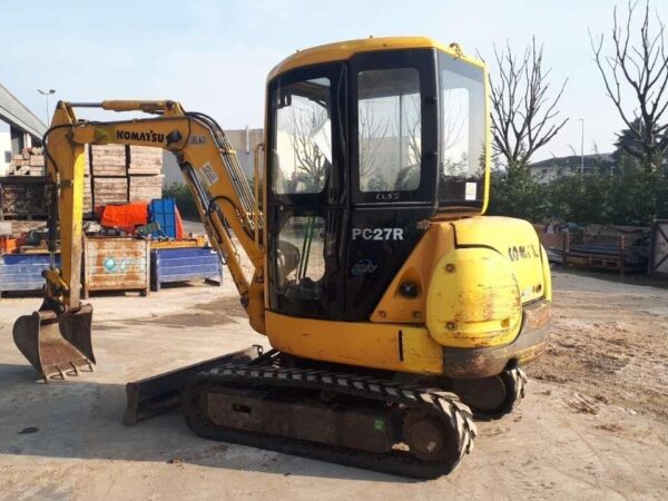 KOMATSU PC27R – Image 8