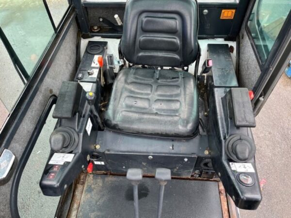 Bobcat 320 , 1,6T + 3 GODETS – Image 2