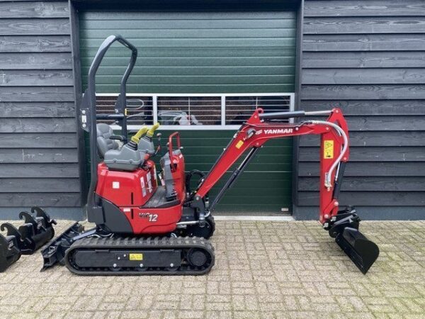 YANMAR VIO12 + 3 godets – Image 7