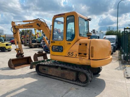 Hyundai Robex 55-3