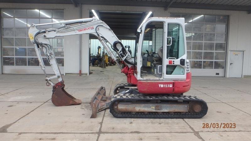 Takeuchi153FR-43922462-1.jpg